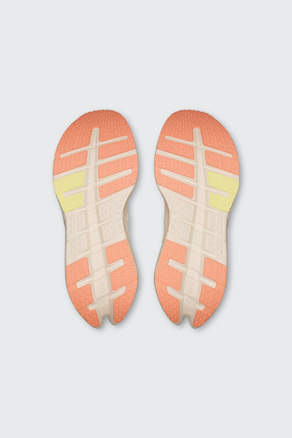TÊNIS ON RUNNING CLOUDRUNNER 3 FEMININO IVORY | DEW