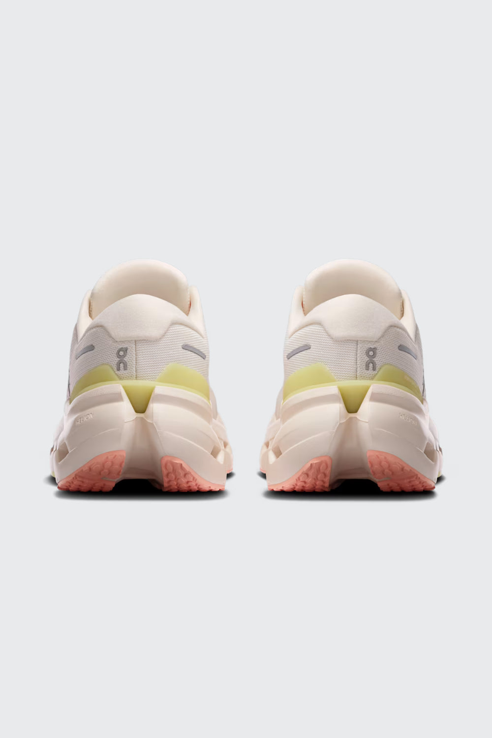 TÊNIS ON RUNNING CLOUDRUNNER 3 FEMININO IVORY | DEW