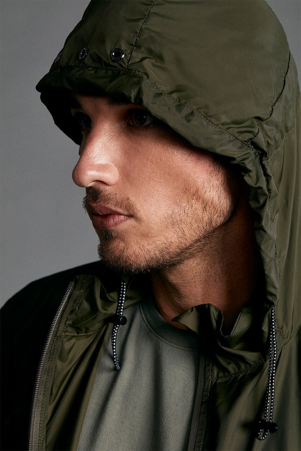 MILITAR