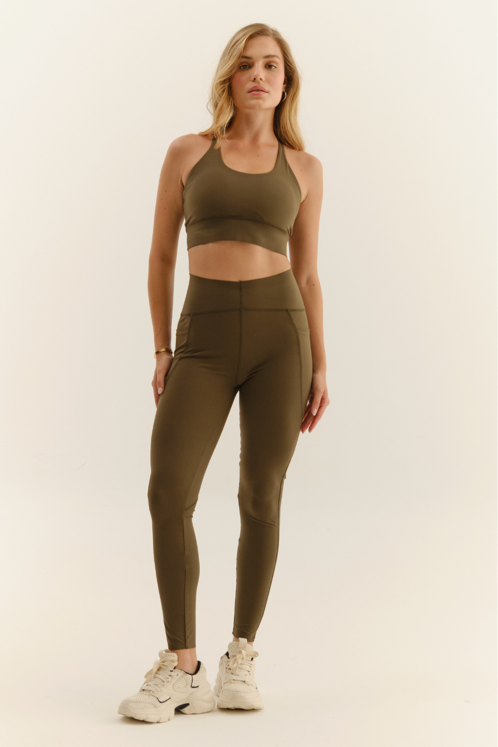 VERDE MILITAR