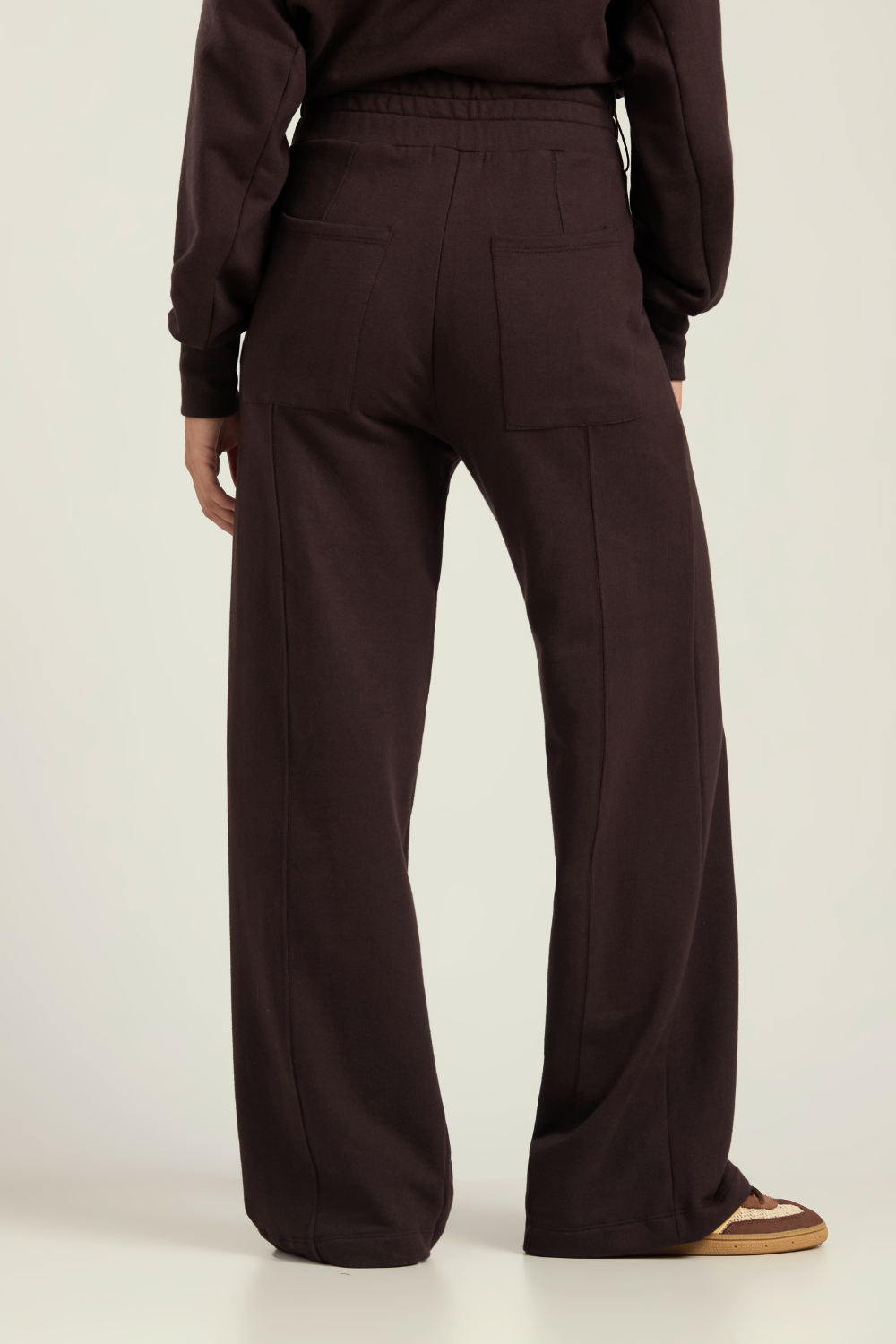 CALÇA MOLETOM WIDE BALANCE COFFEE